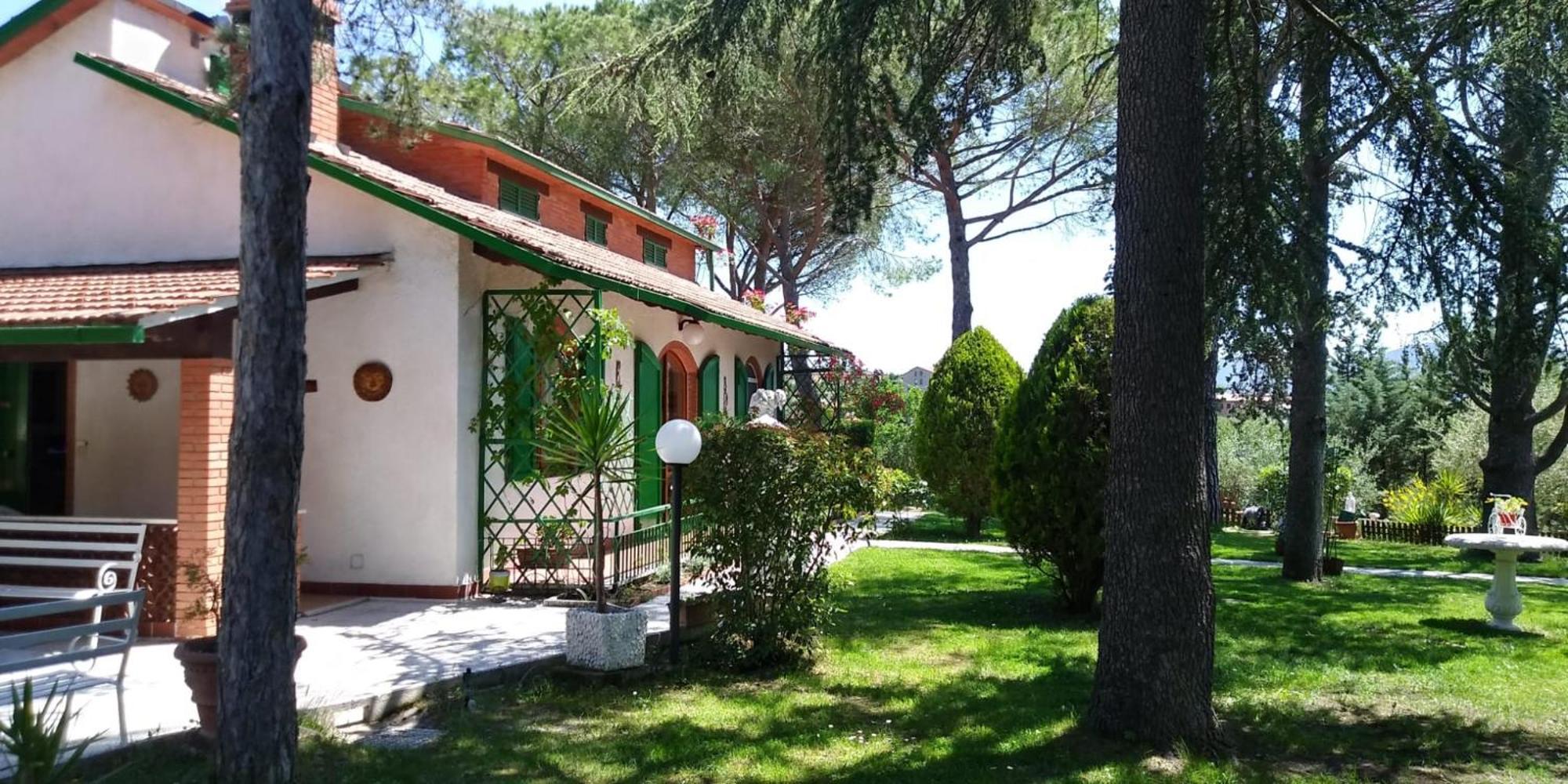 I Pini House Villa Magione Exterior photo