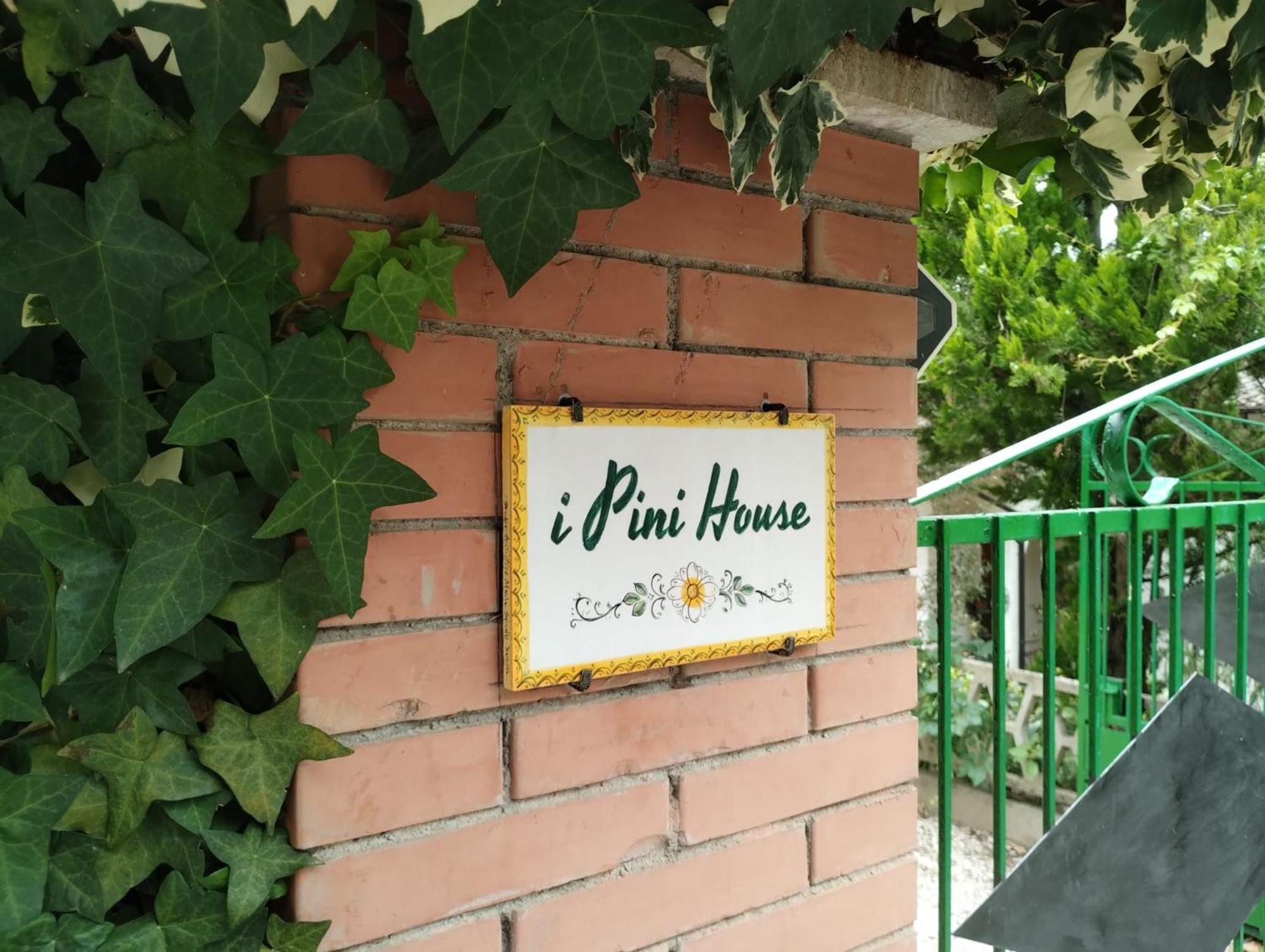 I Pini House Villa Magione Exterior photo