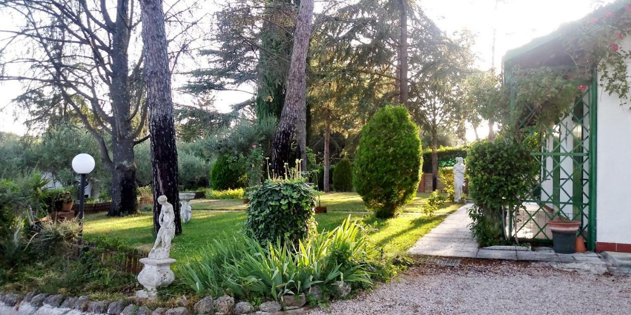 I Pini House Villa Magione Exterior photo